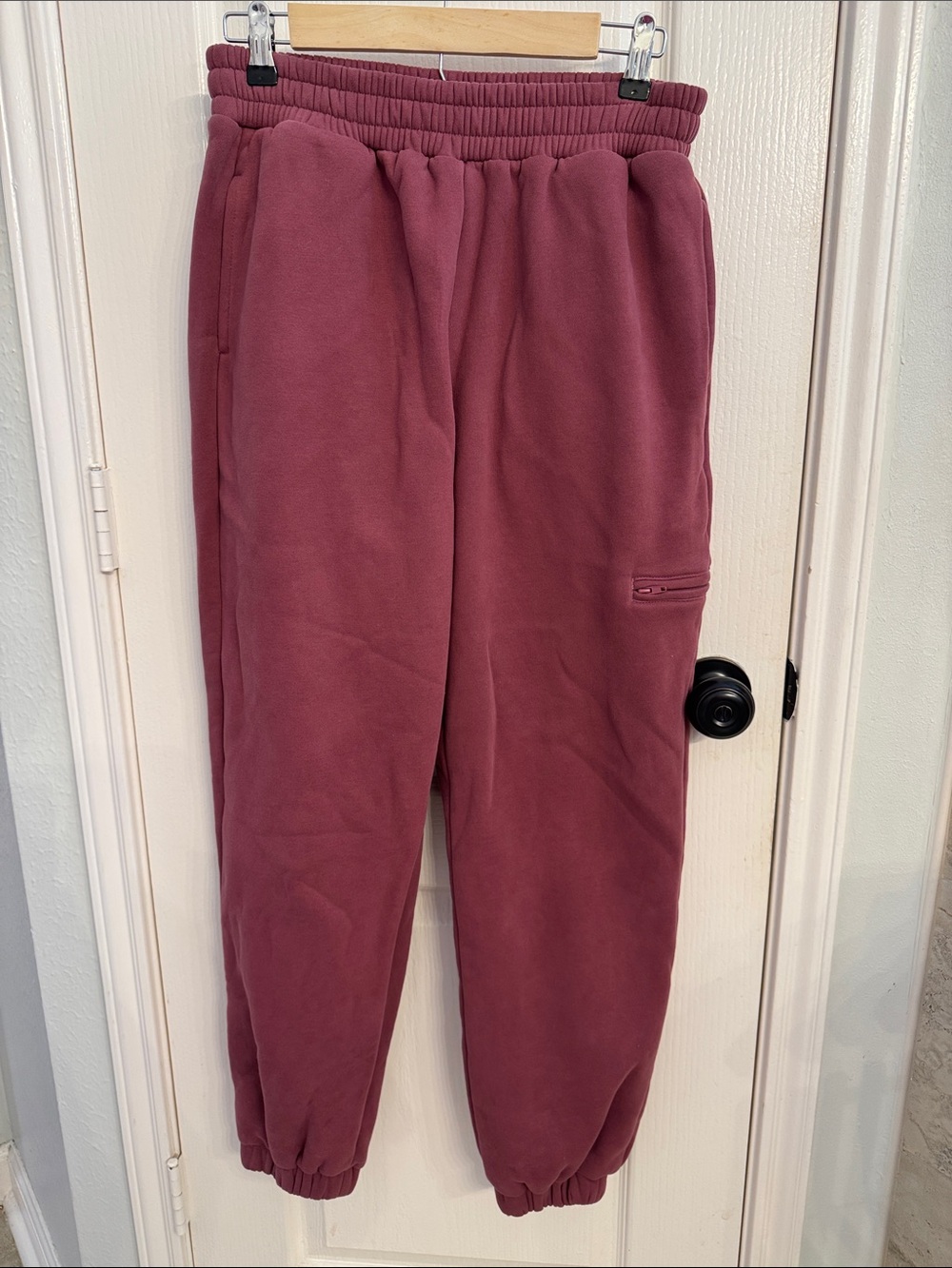 Comfrt - unisex Maroon Fleece Joggers with Zip Pocket